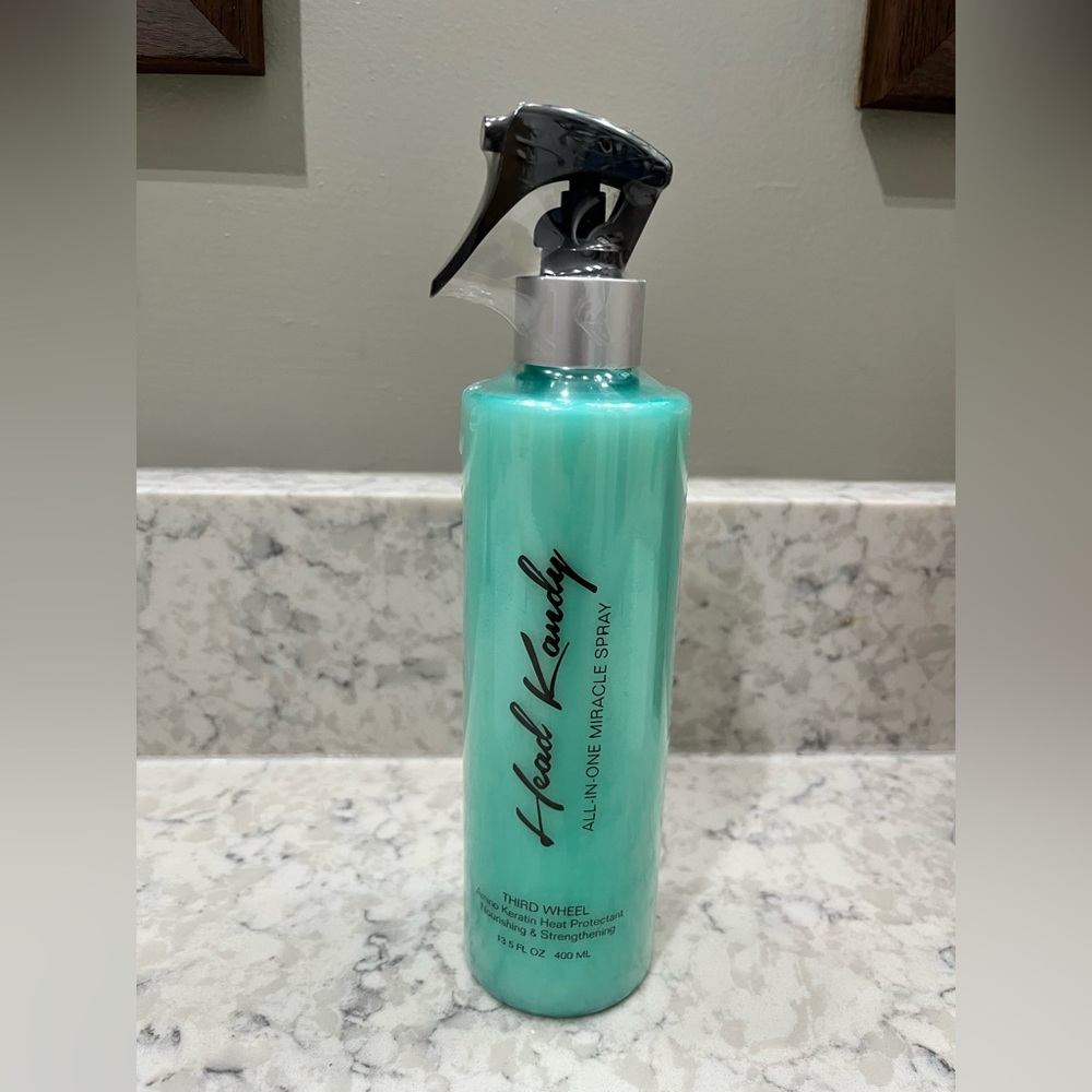 HEAD KANDY-Squad Goals Third Wheel All-In-One Miracle Spray.  New, unopened.